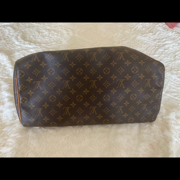 Authenticate Louis Vuitton Speedy 35 - Picture 14 of 16